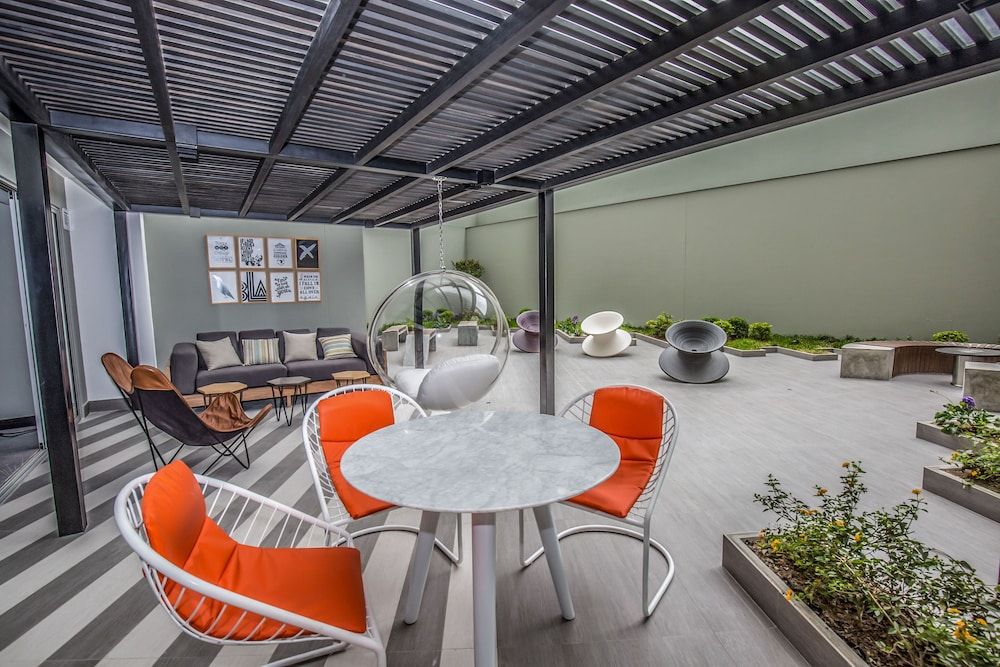 undefined Trendy Host Stelar Miraflores 3