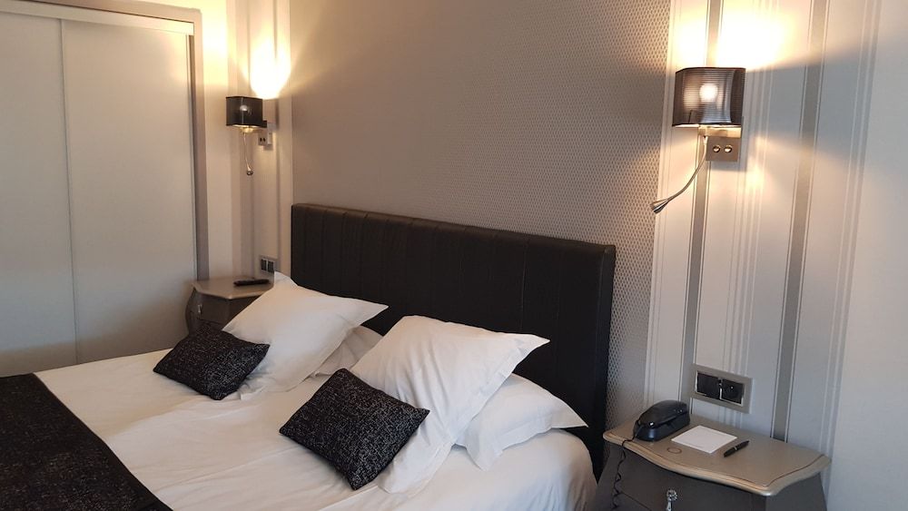 Hôtel de Champagne Superior Double or Twin Room (with SAUNA access) 10