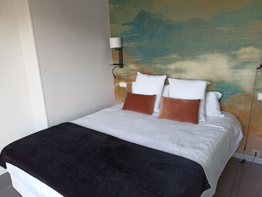 Hôtel de Champagne Superior Double or Twin Room (with SAUNA access) 30