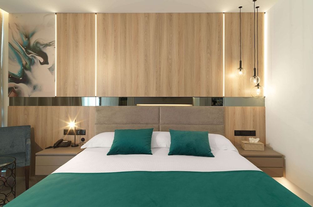undefined St. George Beach Hotel & Spa Resort 10