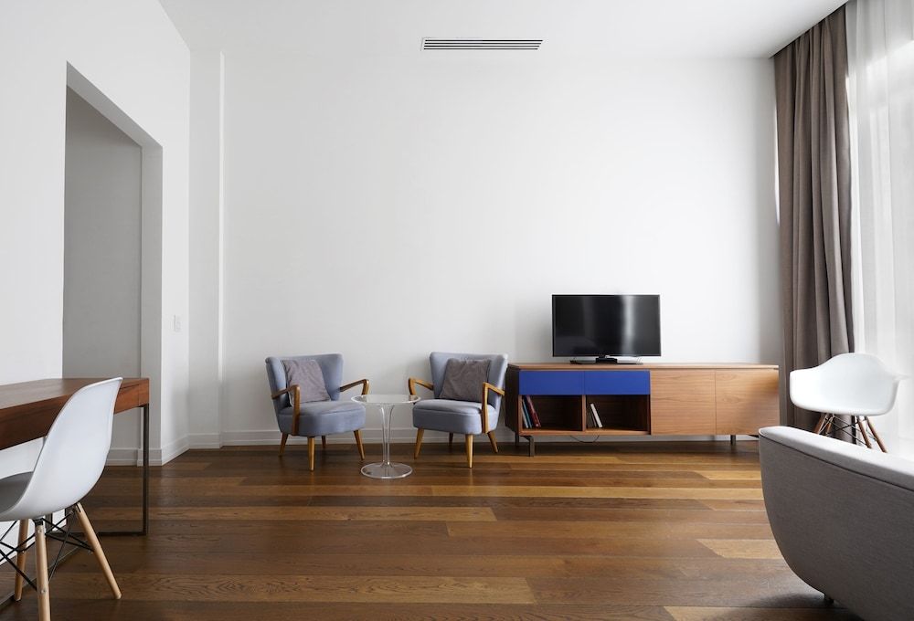 Numa Florence Vita Large 1 Bedroom Apartment with Sofa Bed 12