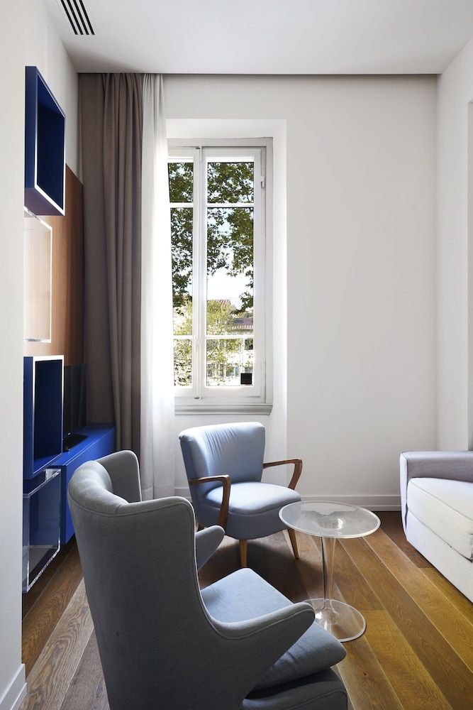 Numa Florence Vita Large 1 Bedroom Apartment with Sofa Bed 16