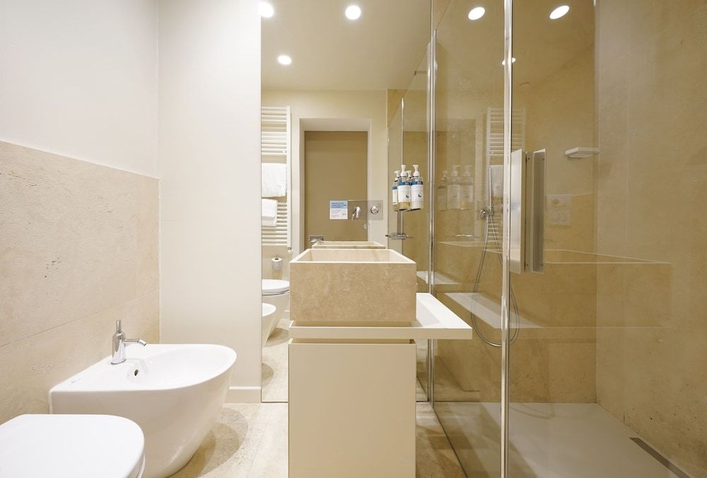 Numa Florence Vita Large 1 Bedroom Apartment with Sofa Bed 7