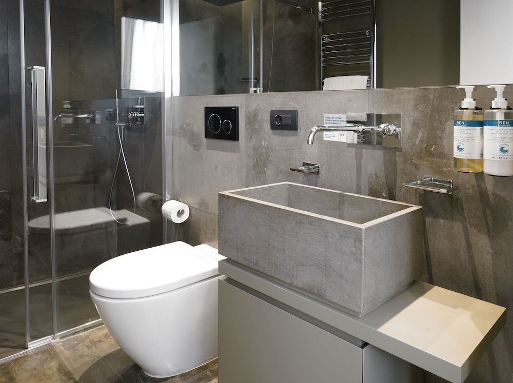 Numa Florence Vita Large 1 Bedroom Apartment with Sofa Bed 8