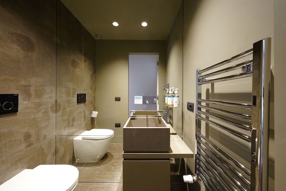 Numa Florence Vita Large 1 Bedroom Apartment with Sofa Bed 9