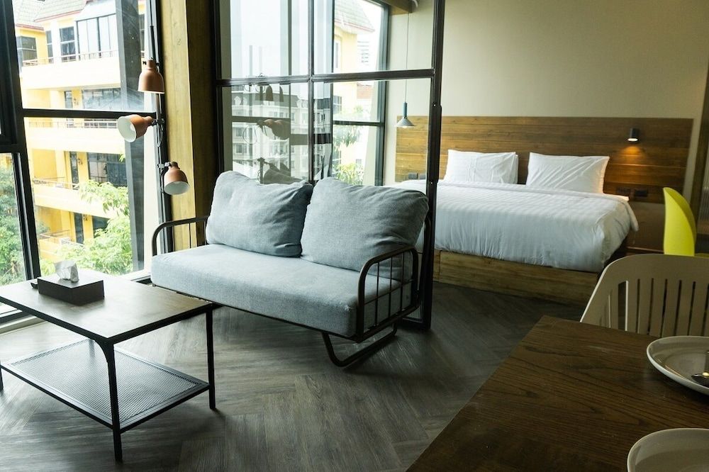 undefined Karaarom Hotel