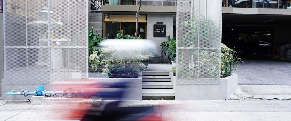 undefined Karaarom Hotel 5