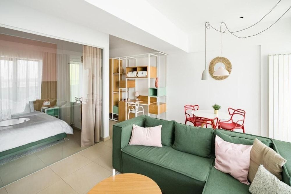 Superior Suite, Partial Sea View