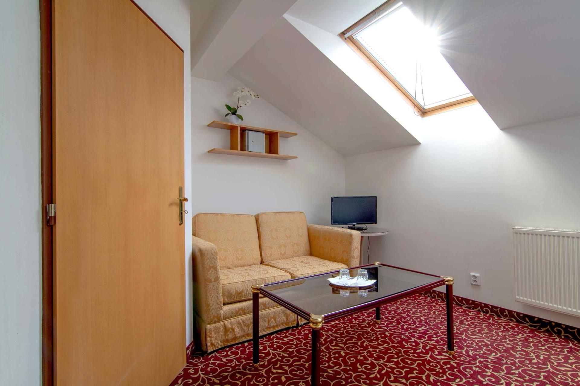 Attic Economy Double Room