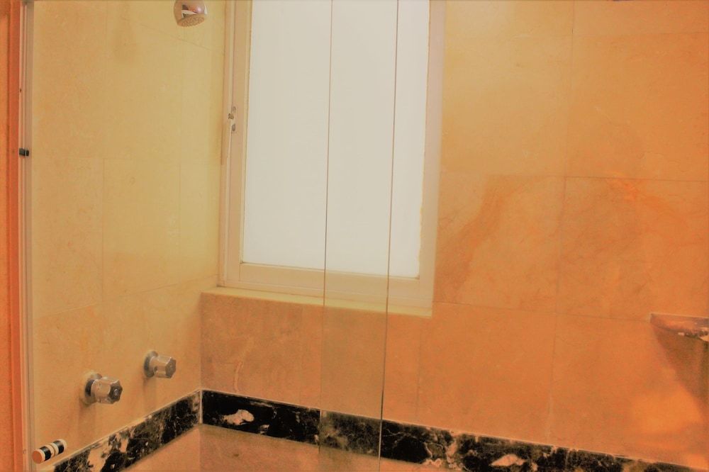 Condesa Suites Family Suite, 2 Bedrooms 7