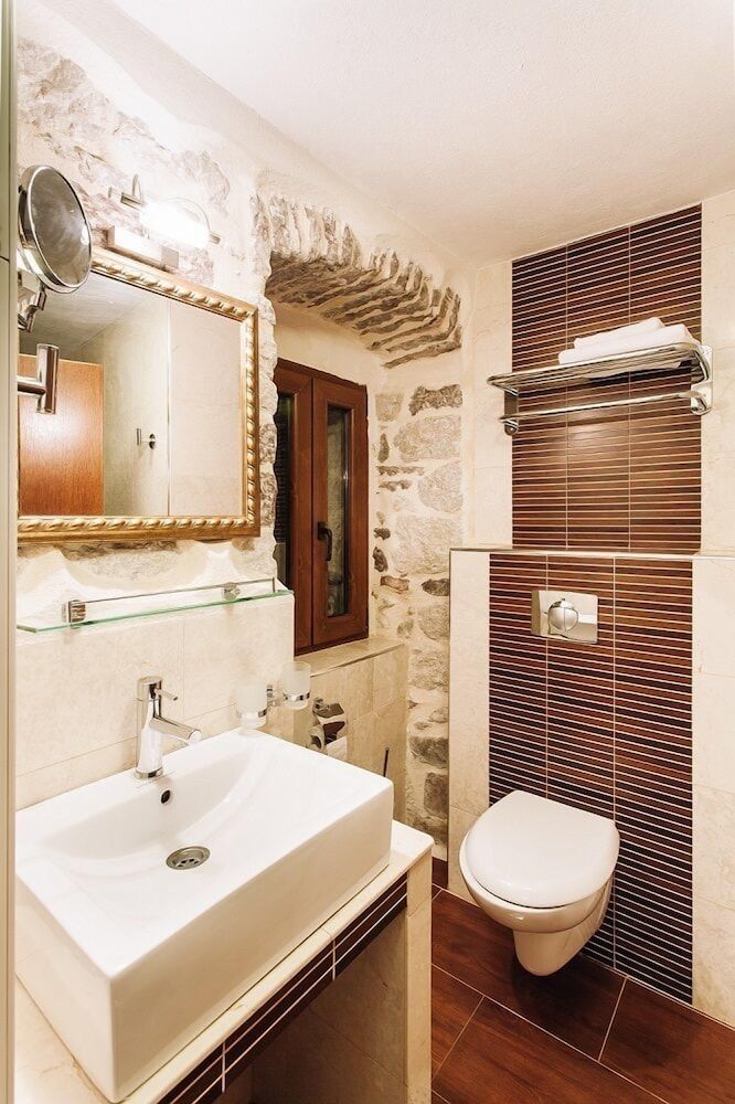 Galathea Hotel Double Room 6