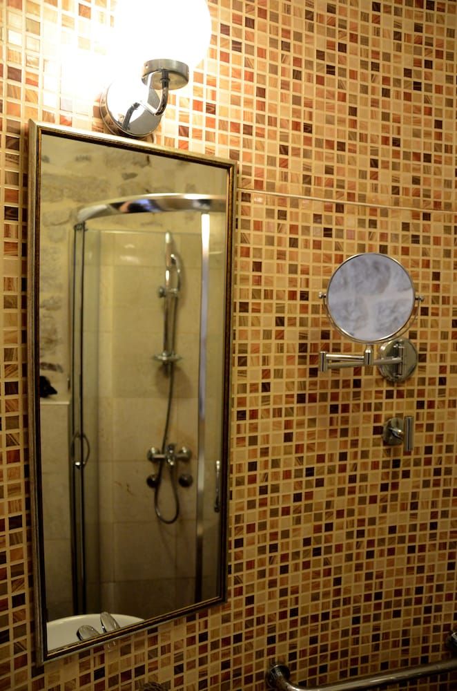 Galathea Hotel Twin Room, Garden View 3