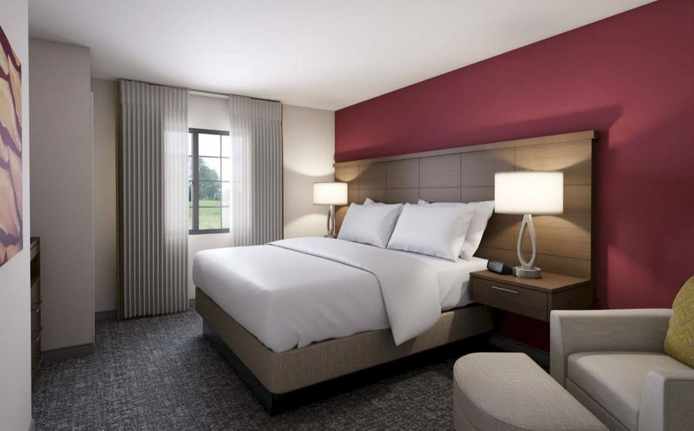 Studio Suite, 1 King Bed, Accessible, Kitchen (Hearing Accessible)