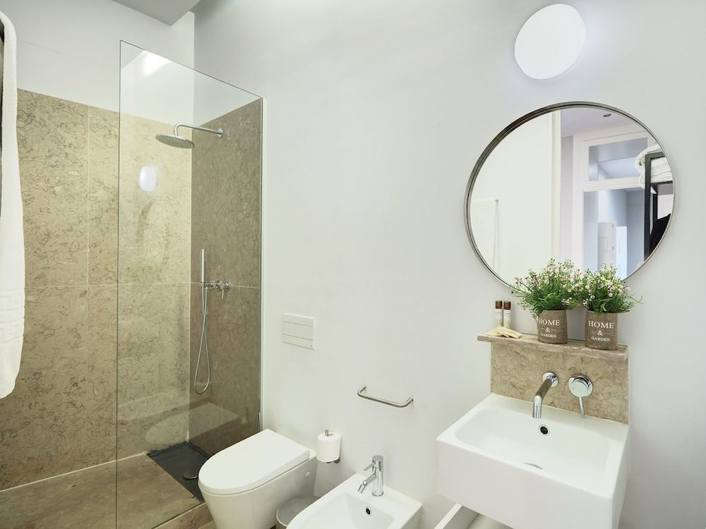 Canaan Apartments Lisbon Combro 77 Superior Apartment, 1 Bedroom, Kitchenette, City View 9