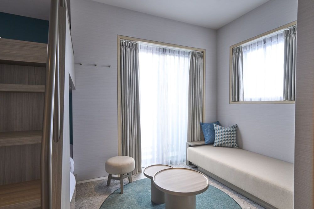 undefined fav TOKYO NISHINIPPORI 9