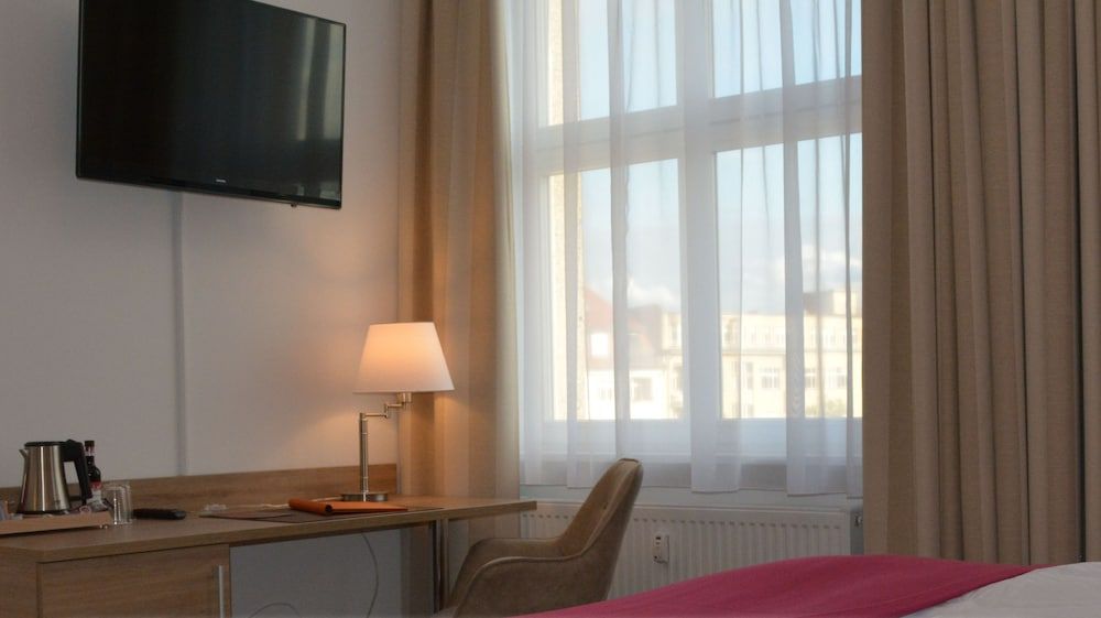 Hotel Vita Berlin Standard Double Room, 1 Queen Bed, Non Smoking, Private Bathroom 8