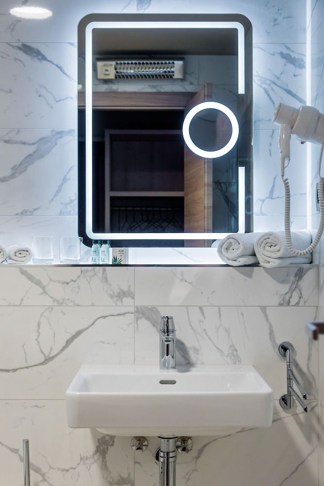 Priska Med Luxury Rooms Deluxe Double or Twin Room, Jetted Tub (Tragurium) 7