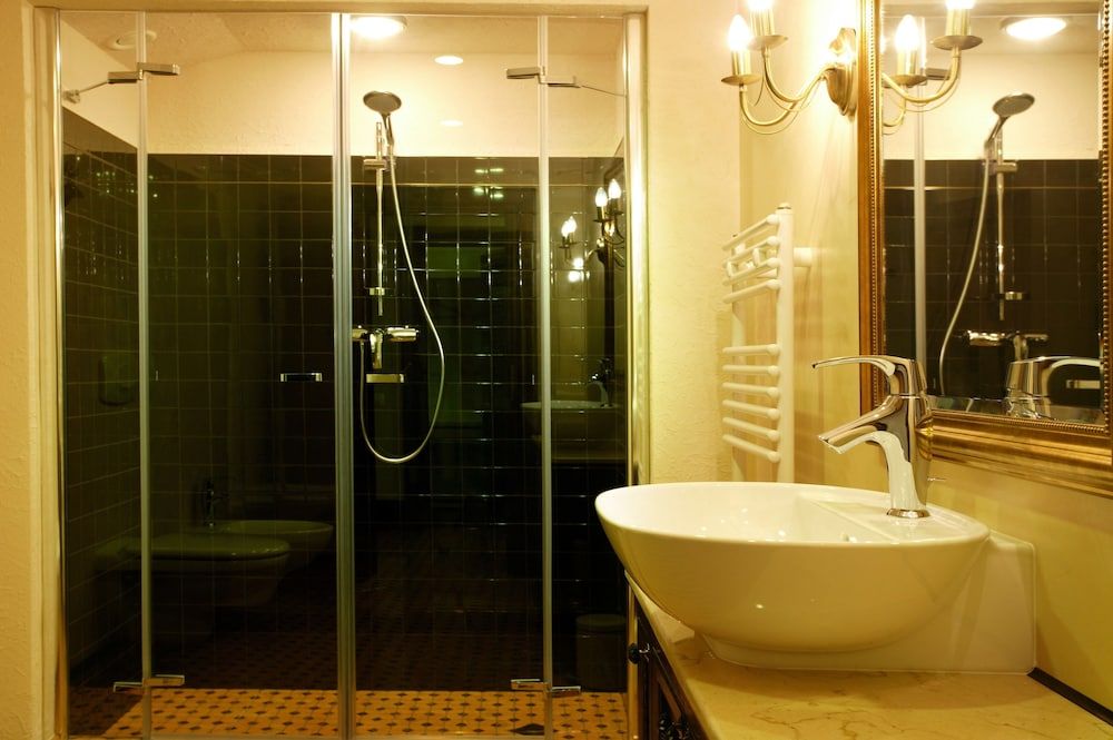 Arena Regia Hotel & Spa Suite (Saigon) with Aqua Area 3