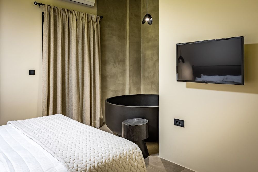 Junior Suite, Bathtub