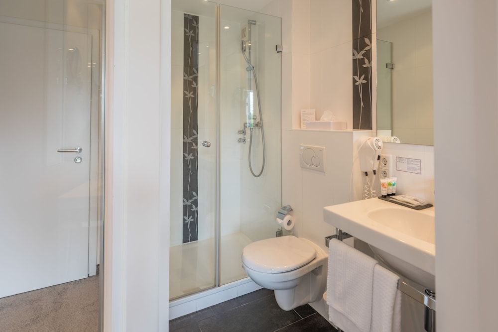 SANDglow Single room with balcony "For One+" 4