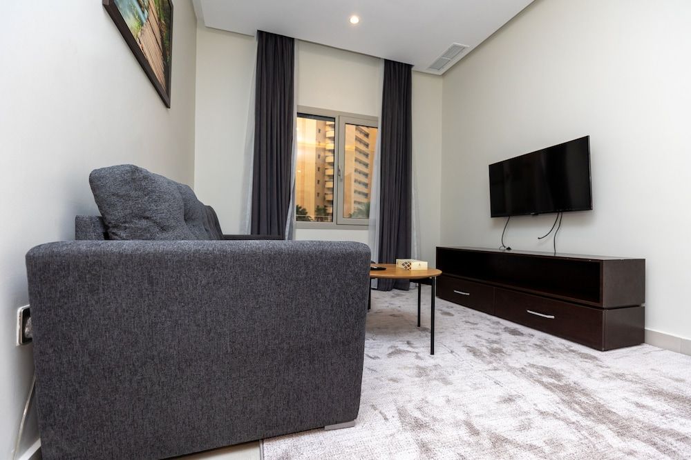 Saray Hotel Apartments Double or Twin Room, 1 Bedroom, Partial Sea View 15