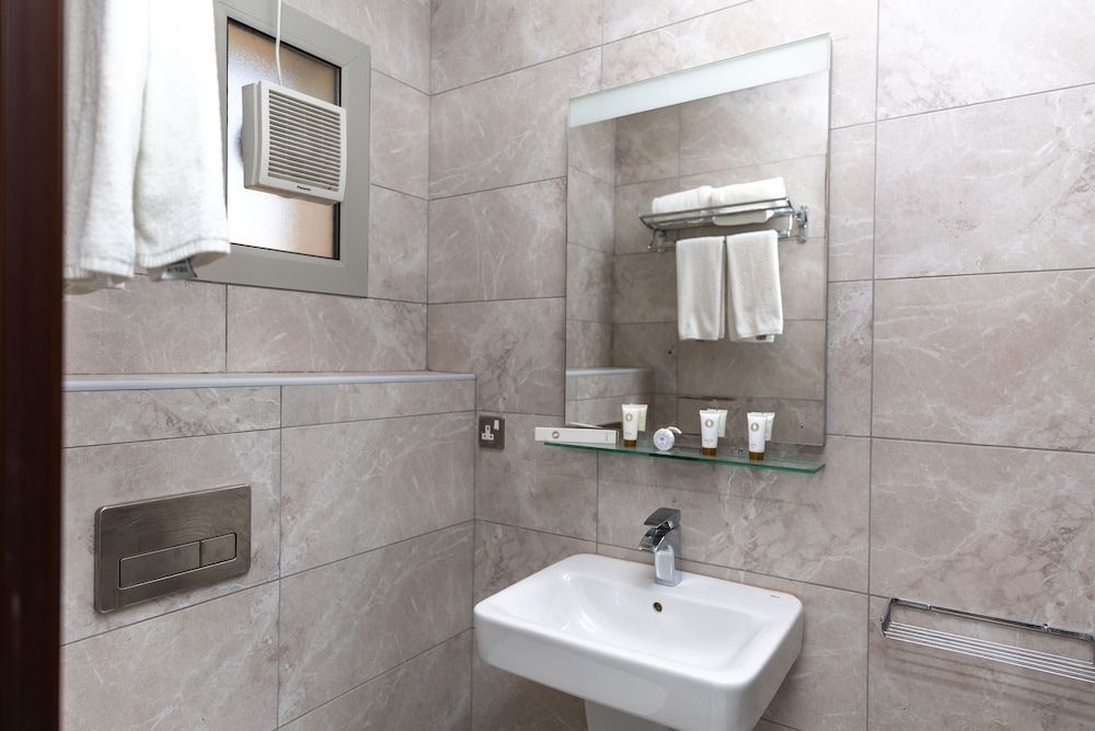 Saray Hotel Apartments Double or Twin Room, 1 Bedroom, Partial Sea View 7