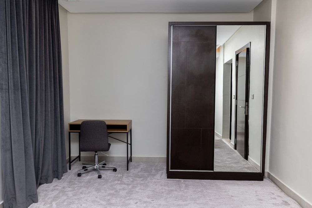 Saray Hotel Apartments Double or Twin Room, 1 Bedroom, Partial Sea View 19