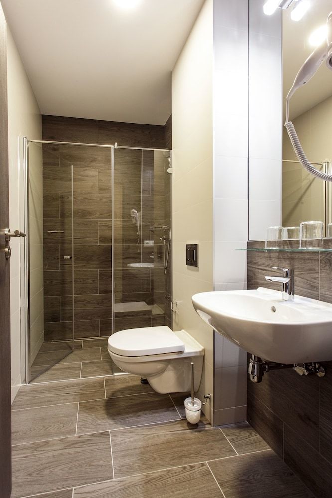 Old Town Trio Apartments Family Apartment, 1 Queen Bed, Non Smoking 3