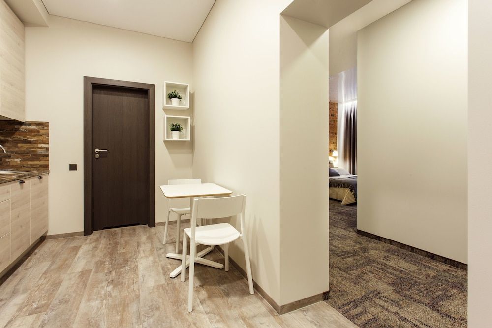 Old Town Trio Apartments Deluxe Apartment, 1 Queen Bed, Non Smoking 9