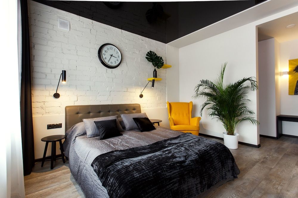 Old Town Trio Apartments Deluxe Apartment, 1 Queen Bed, Non Smoking 4