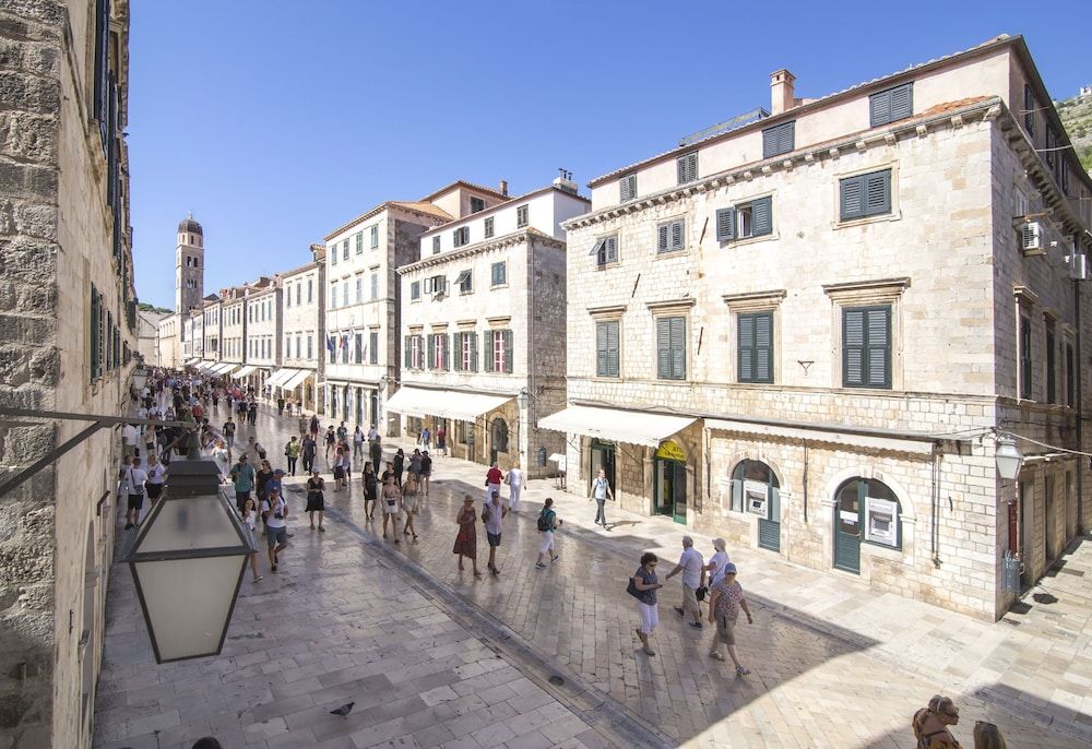 Villa 5db Deluxe Double Room 8