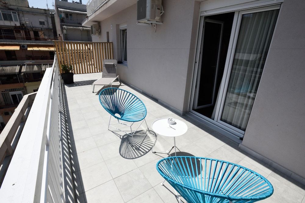 Magnifique Luxury Suites Superior Double or Twin Room, City View 8