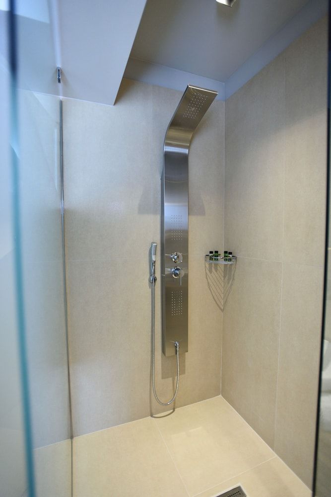 Magnifique Luxury Suites Superior Double or Twin Room, City View 11