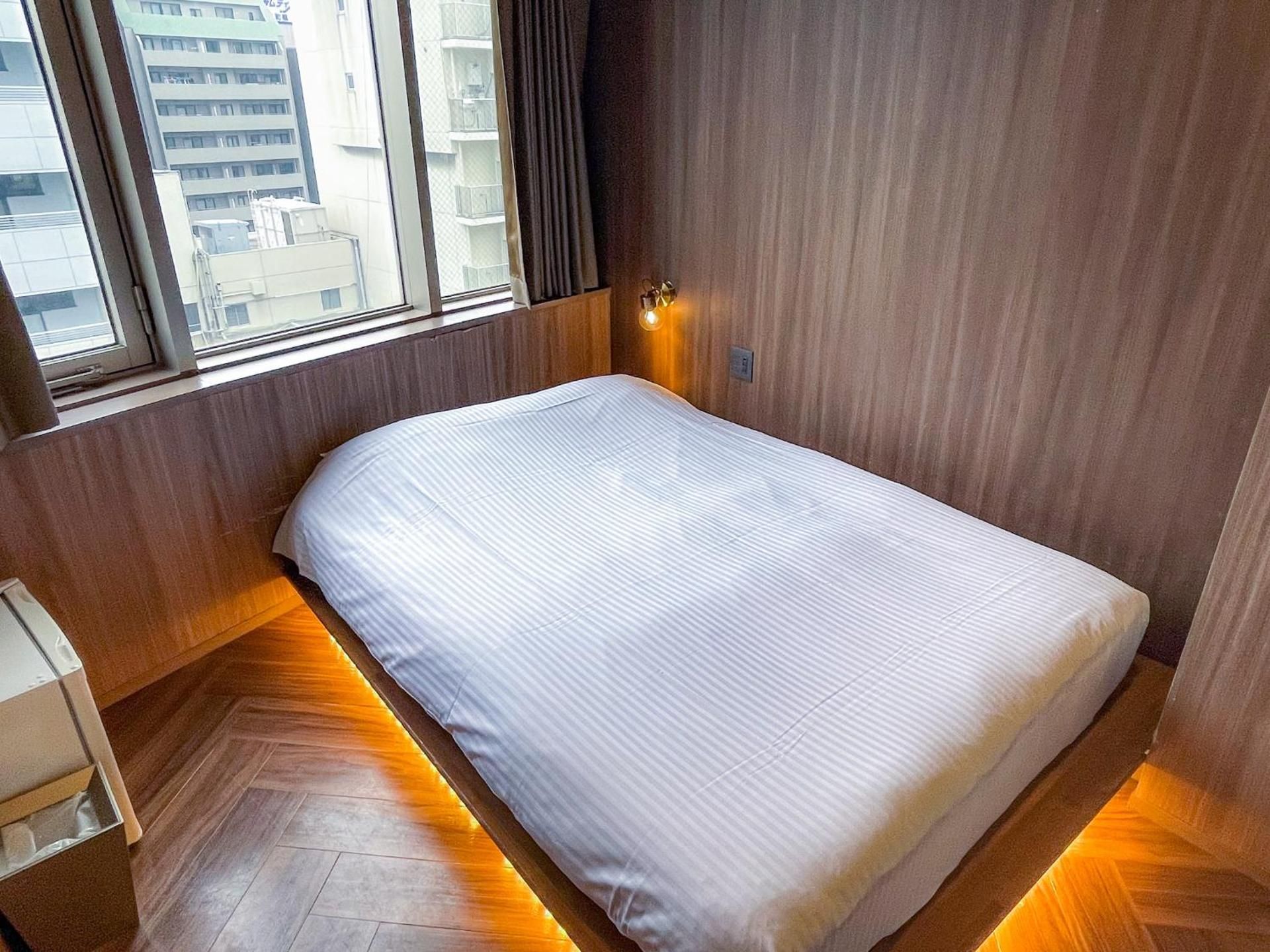 undefined &And Hostel Hommachi East 3