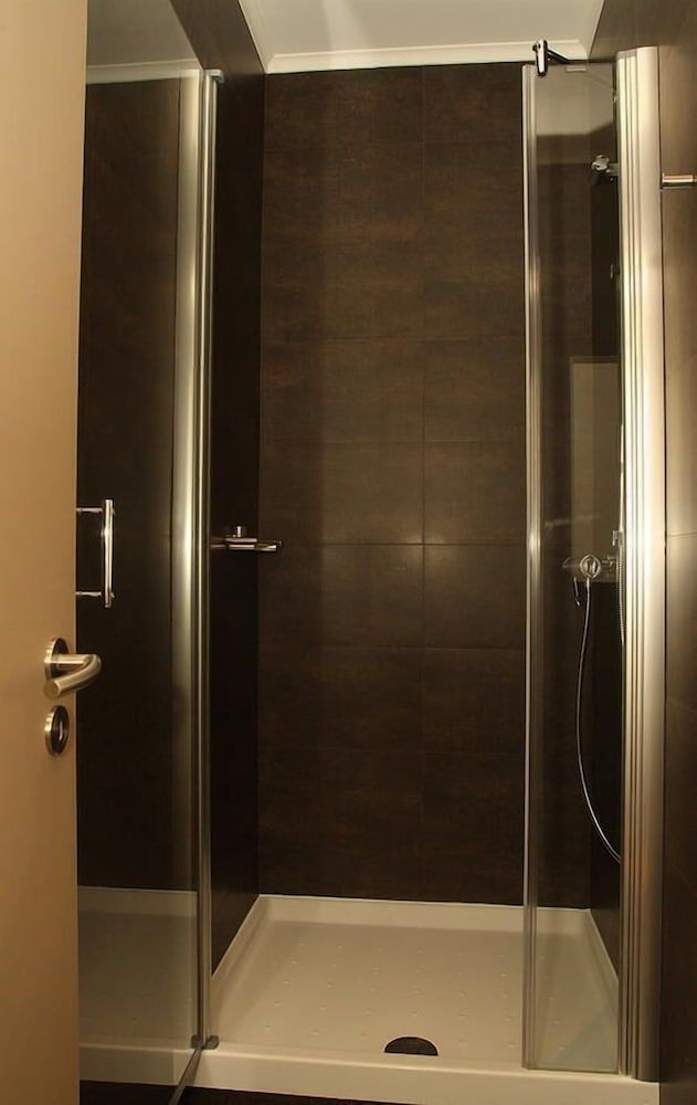 Castilho House Standard Double Room 10
