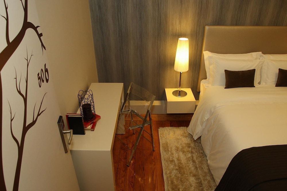 Castilho House Standard Double Room 13