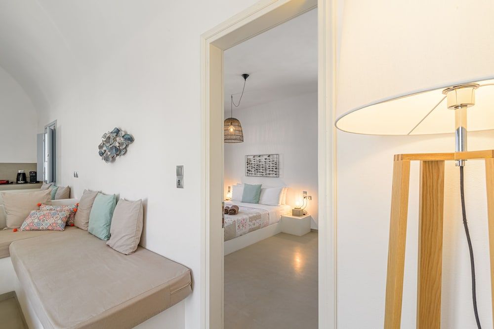 DS Traditional Villas Santorini Island Exclusive Villa, 1 Bedroom (2) 15