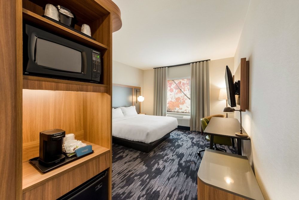 Room, 1 King Bed, Non Smoking