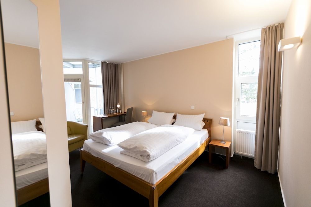 Wald & Golfhotel Lottental Double Room 2