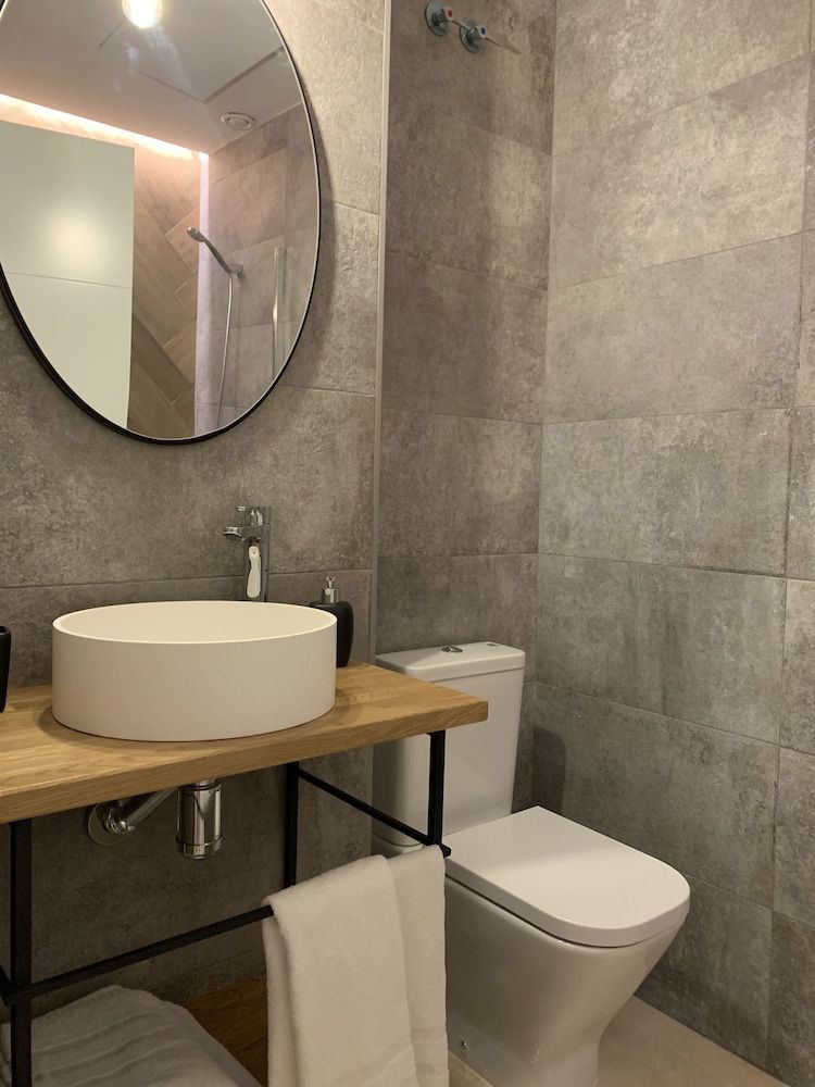 Sweet Sevilla Suites Double or Twin Room 6