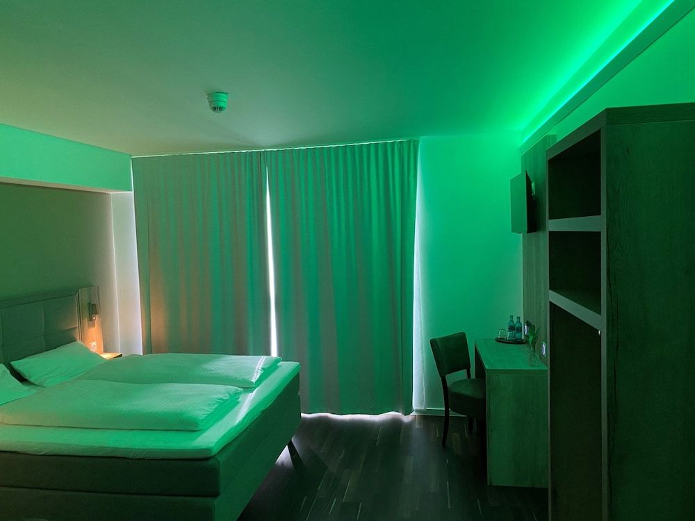 Hotel B4 Comfort Double Room 2