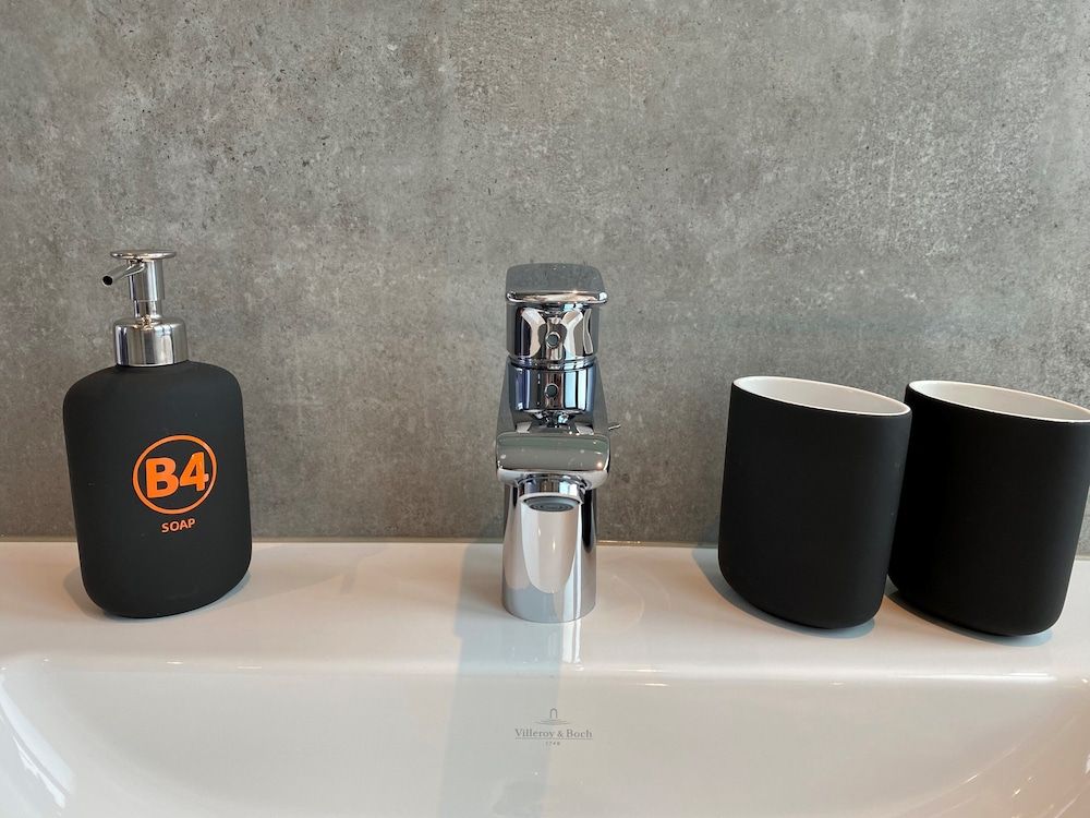 Hotel B4 Comfort Single Room 6