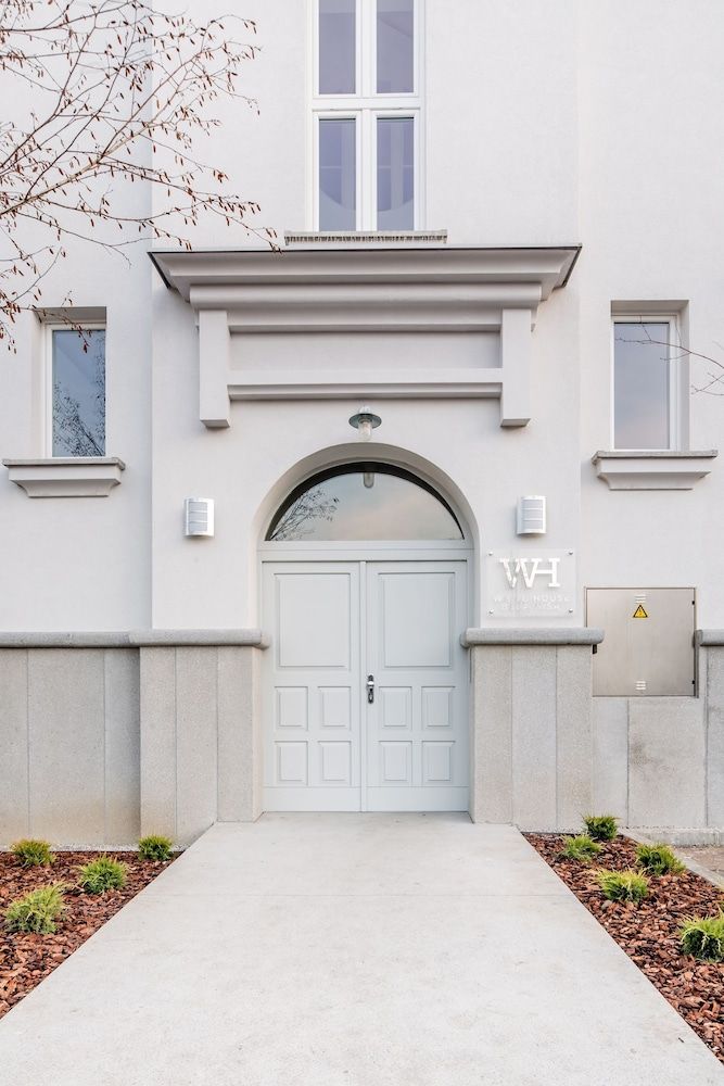 undefined WH Apartments 10