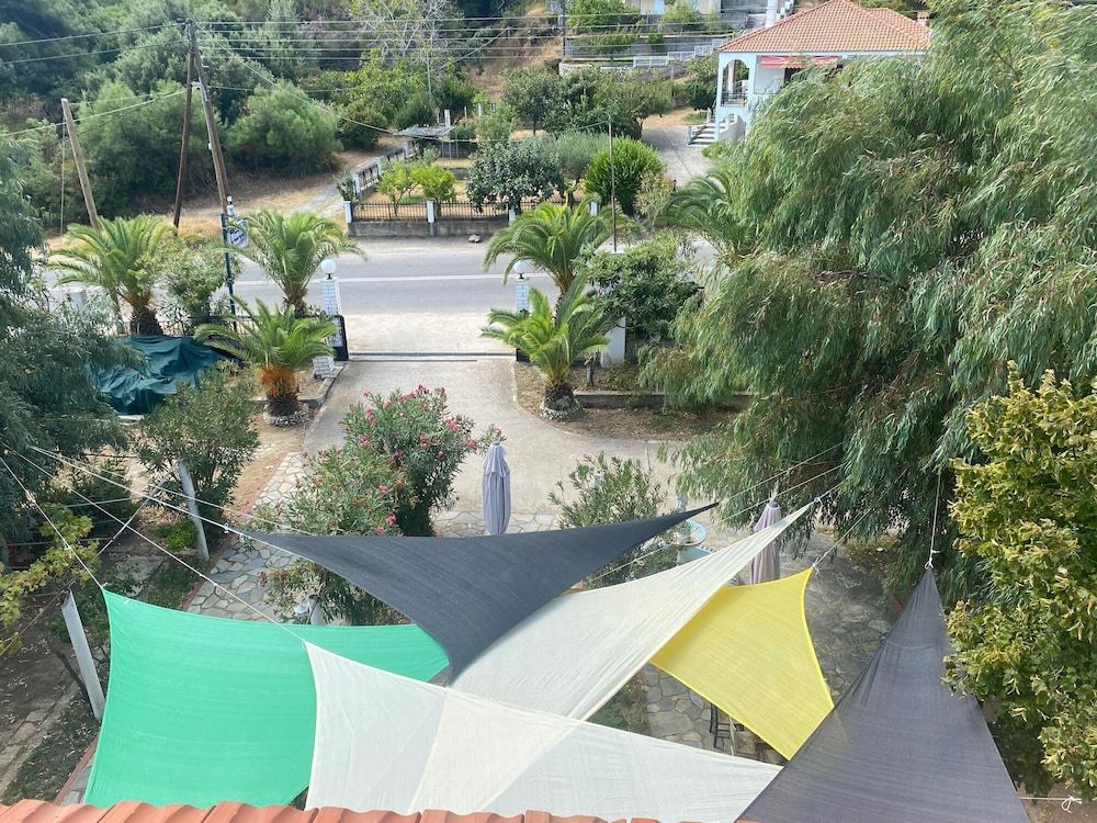 Blue Bay Beach Hotel Standard Room, Mountain View 3