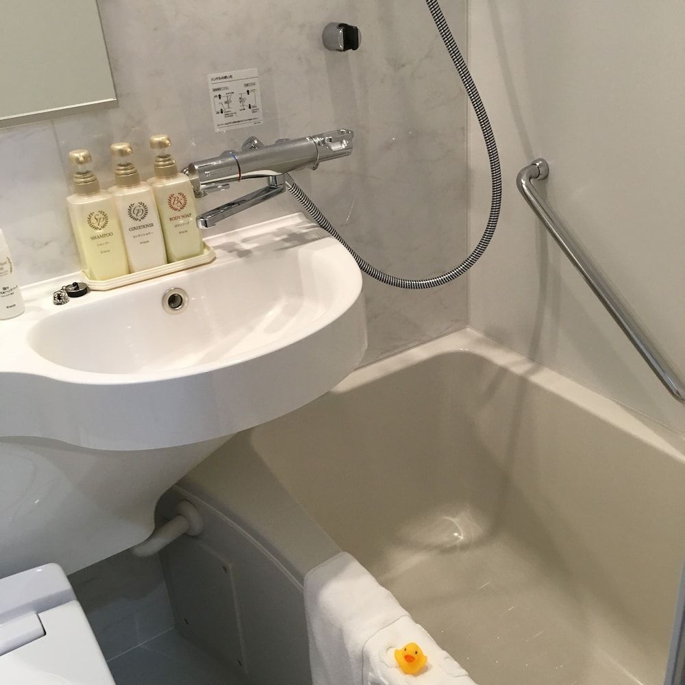 undefined Shimbashi Urban Hotel 10