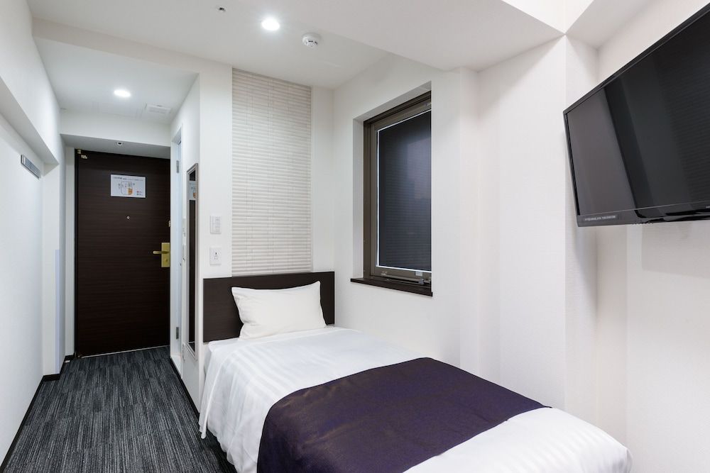 undefined Shimbashi Urban Hotel 7