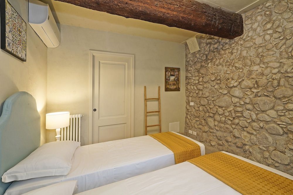 Dogoli Country Apartments Apartment, 2 Bedrooms, Terrace (Top) 3