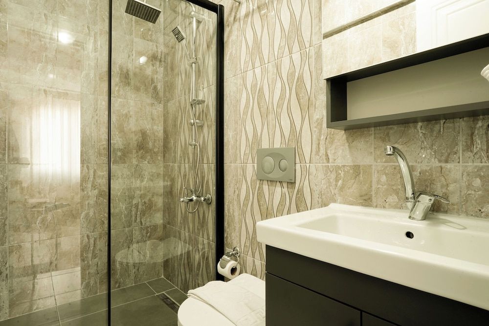 undefined Ararat Hotel 4