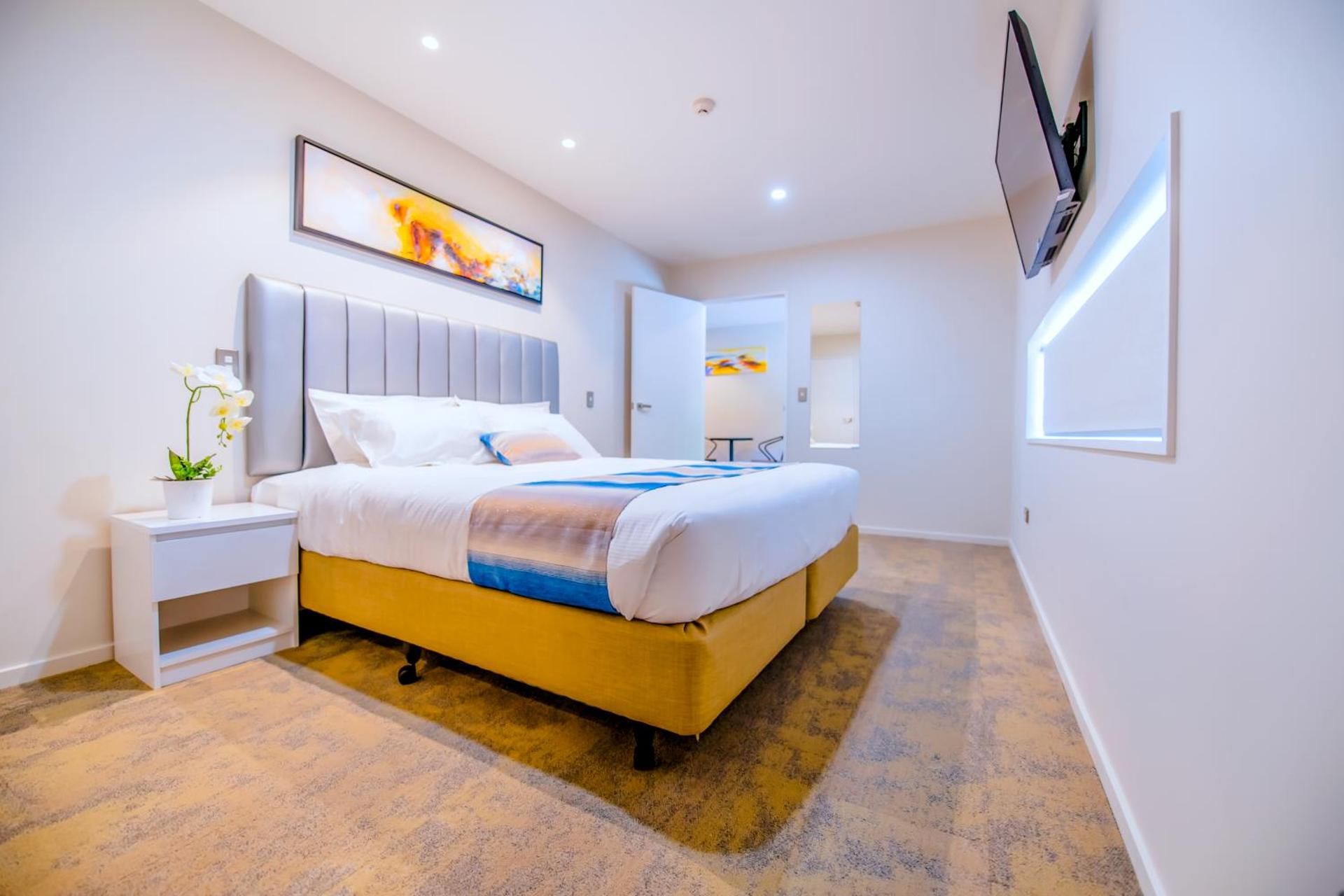 Deluxe King Room - Disability Access