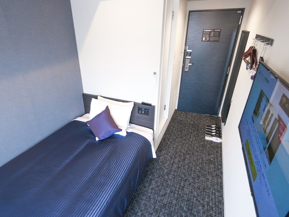 undefined HOTEL LiVEMAX AKASAKA 8